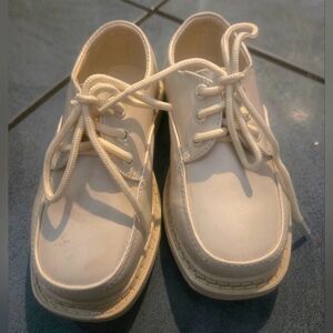 White Dress shoes size toddler 7